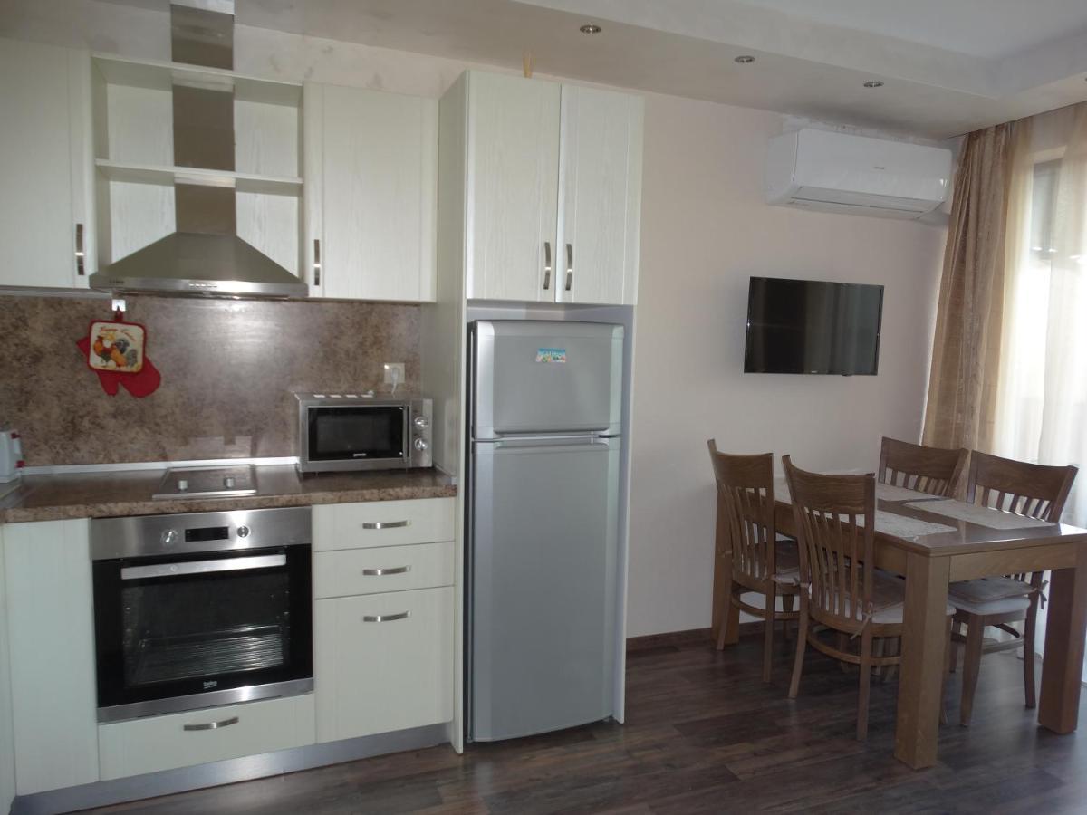 Chateau Del Marina Apart Complex Nesebar Esterno foto
