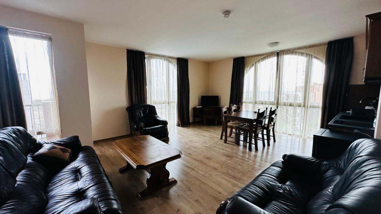 Chateau Del Marina Apart Complex Nesebar Esterno foto