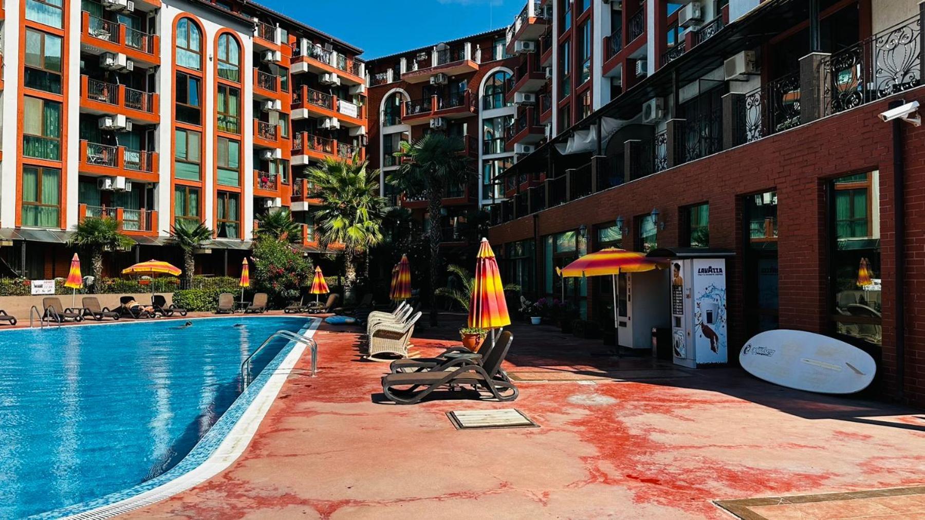 Chateau Del Marina Apart Complex Nesebar Esterno foto