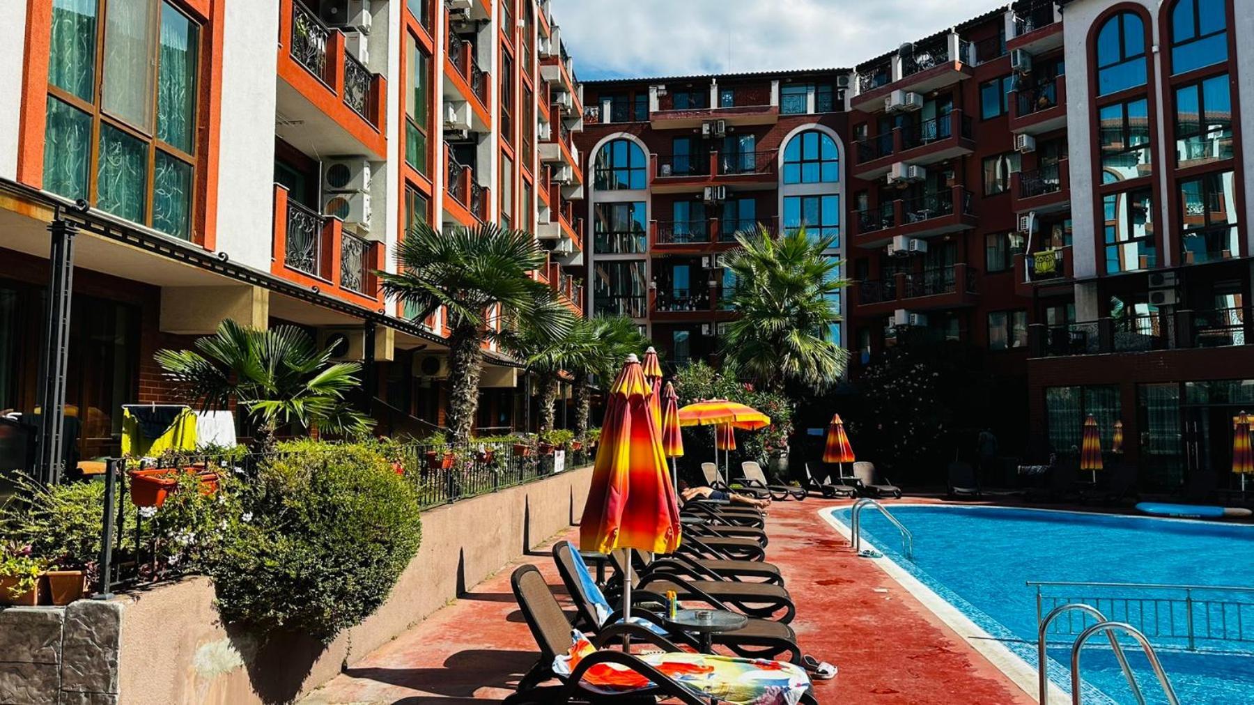 Chateau Del Marina Apart Complex Nesebar Esterno foto